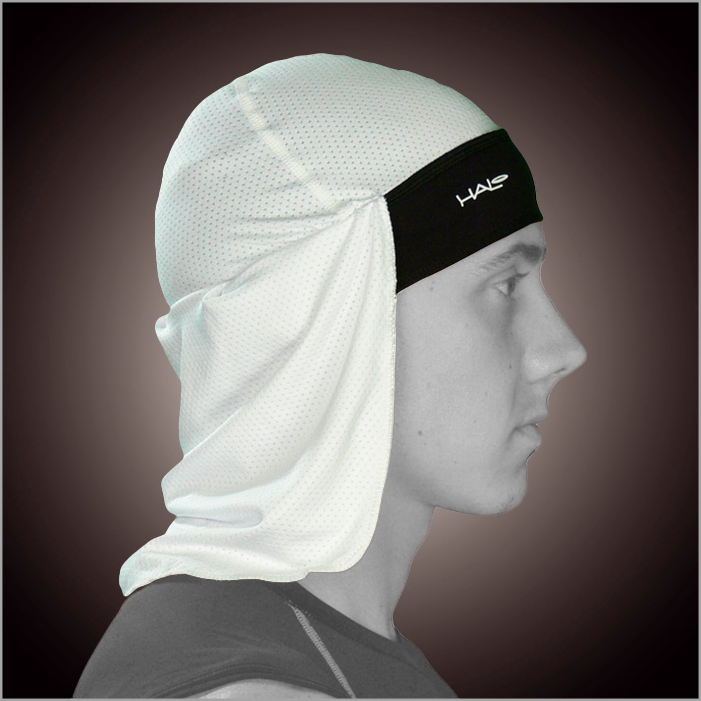 キャップ後部の布が首や耳までカバーし、高い紫外線防止効果がある商品
